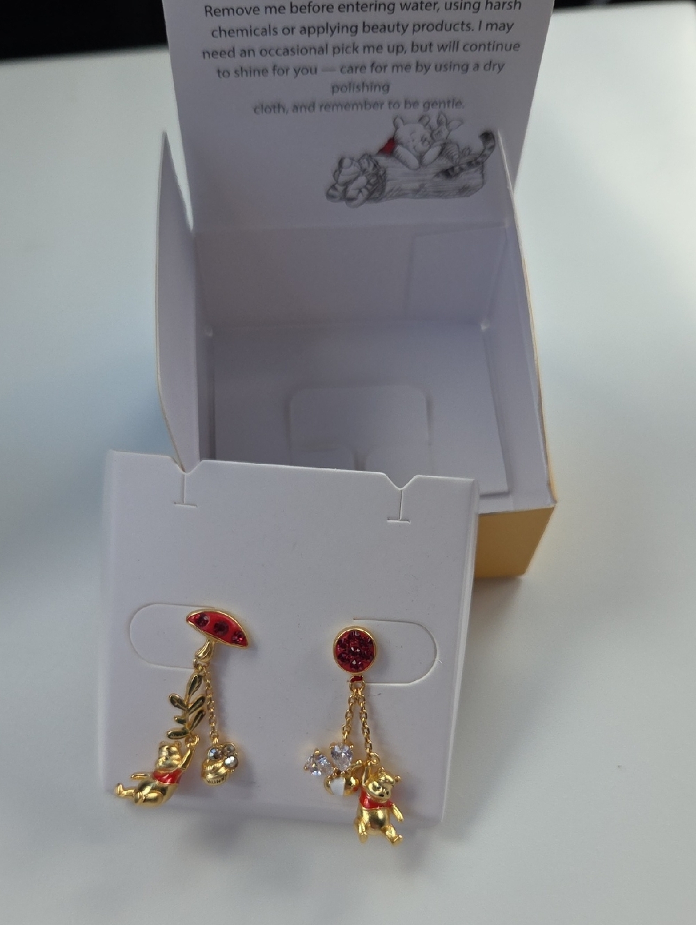 Origami Owl Pooh Bear Asymmetrical Dangle Earrings - ER2147